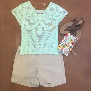 Gorgeous Mint Green Top-Excellent Condition